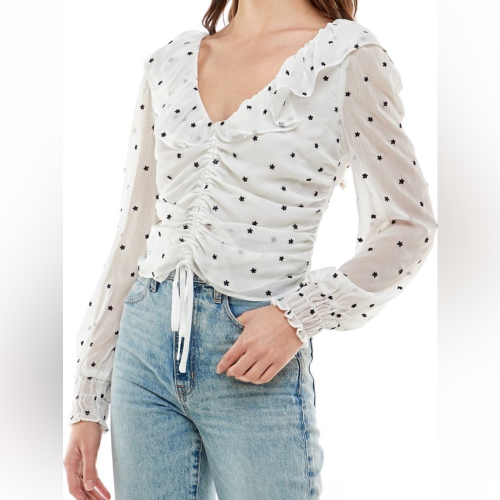 WAYF Liz Ruched Ruffles V-Neck Blouse - Picture 4 of 4